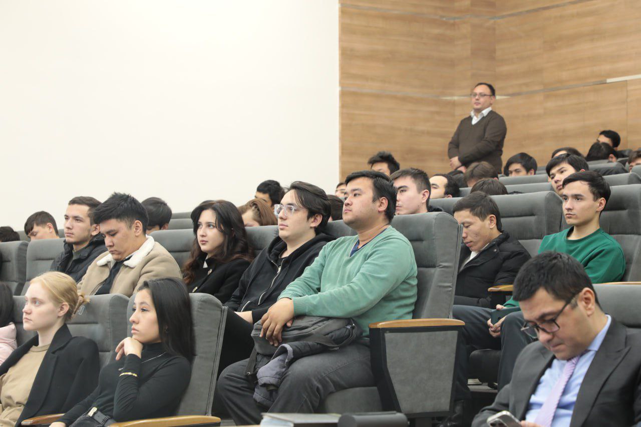 STREAM kompaniyasi bosh direktori ishtirokida Toshkent arxitektura-qurilish universiteti talabalari uchun o'tkazilgan seminar qiziqarli va samarali bo'ldi.