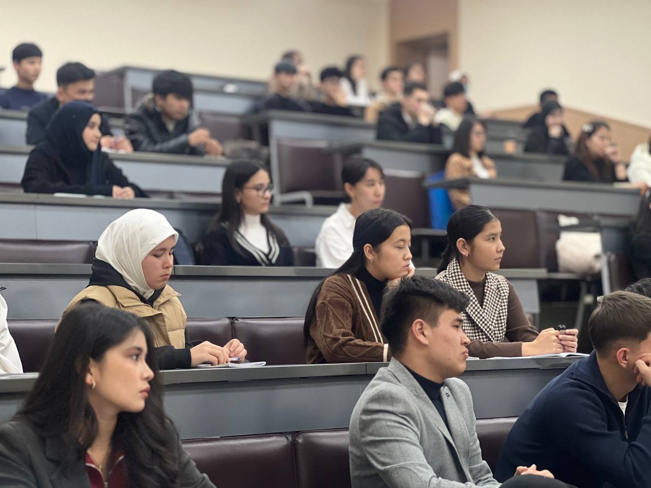 Toshkent arxitektura-qurilish universitetida "Yoshlar orasida xavfsizlik va jamoat tartibini saqlash, huquqbuzarlik va jinoyatchilikni oldini olish'' mavzusida targ'ibot tadbiri bo'lib o'tdi.