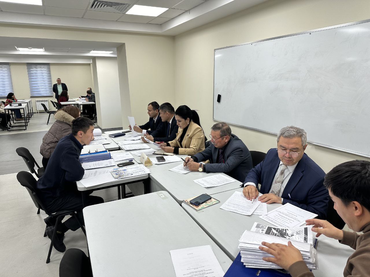 Toshkent arxitektura-qurilish universitetida oliy ta'limdan keyingi ta'lim bo'yicha doktorantlar, tayanch doktorantlar va mustaqil izlanuvchilar ishtirokida ichki monitoring tashkil etildi.