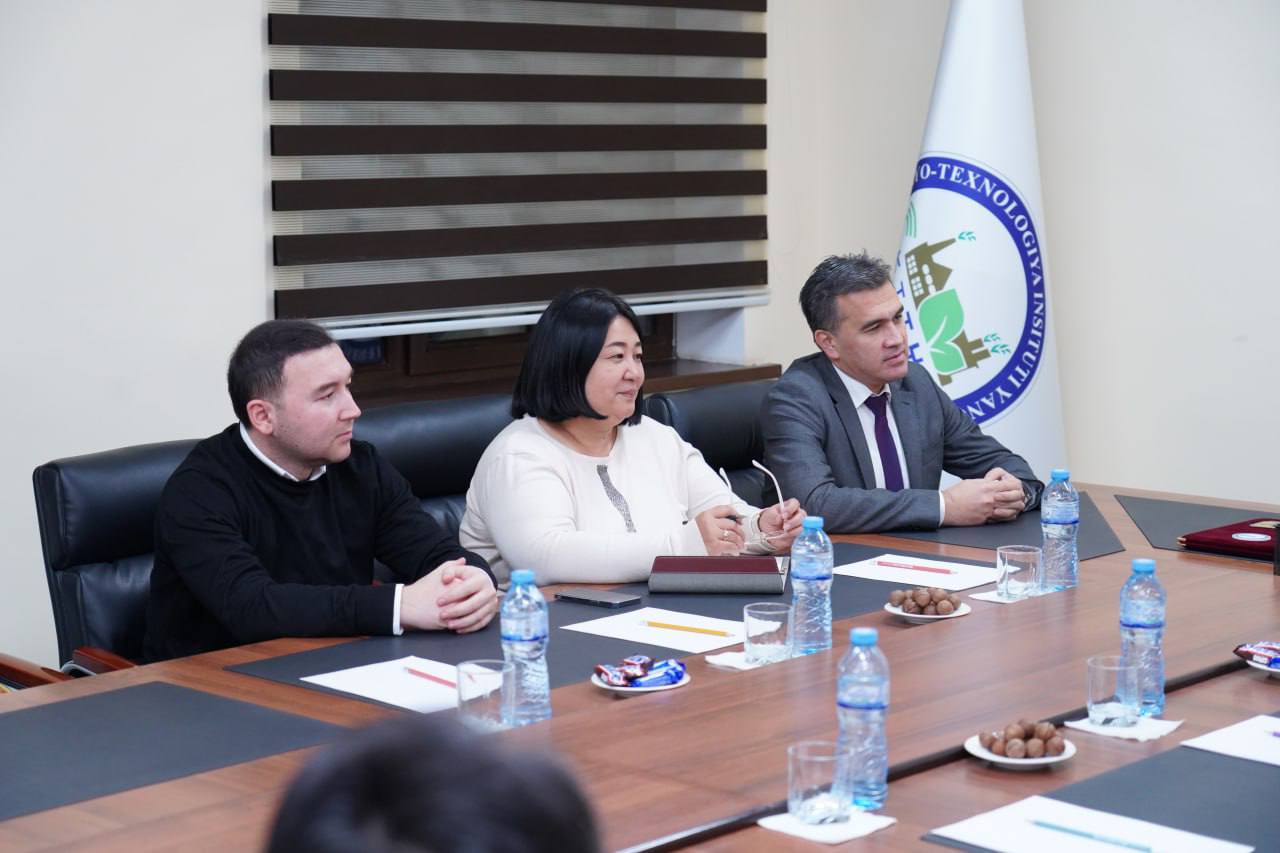 Toshkent arxitektura-qurilish universiteti  Toshkent kimyo-texnologiya instituti Yangiyer filiali bilan hamorlik memorandumini  imzoladi.