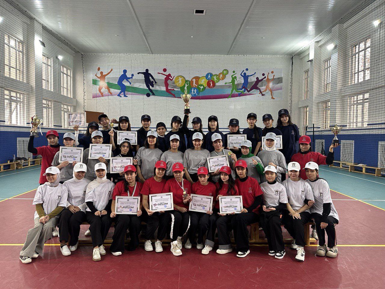 Toshkent arxitektura-qurilish universitetida "Sog’lom ayol-sog’lom jamiyat" shiori ostida universitet Xotin-qizlar maslahat kengashi tomonidan talaba qizlar o'rtasida "Sport musobaqasi" tashkil etildi