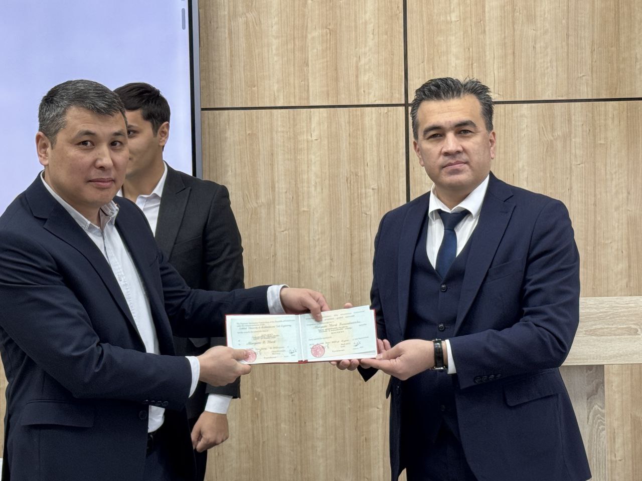Toshkent arxitektura-qurilish universitetida “Dotsent” ilmiy unvoni bilan taqdirlash marosimi bo‘lib o‘tdi