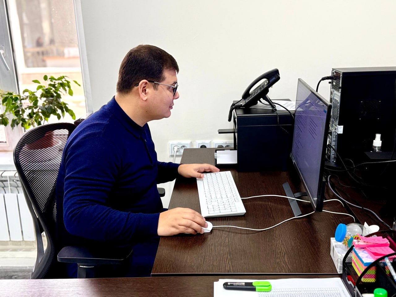 Toshkent arxitektura-qurilish universitetida "Registration office" faoliyat yuritmoqda!