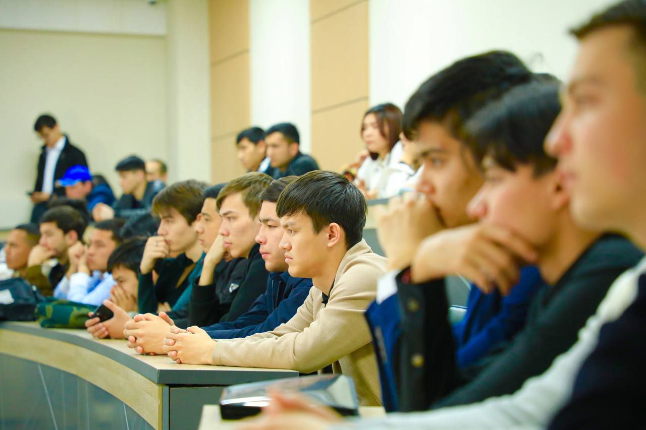 Toshkent arxitektura-qurilish universitetida  Germaniya Akademik Almashinuvi Xizmati (DAAD) lekotri Johanna Maier bilan talabalar uchrashuvi bo'lib o'tdi