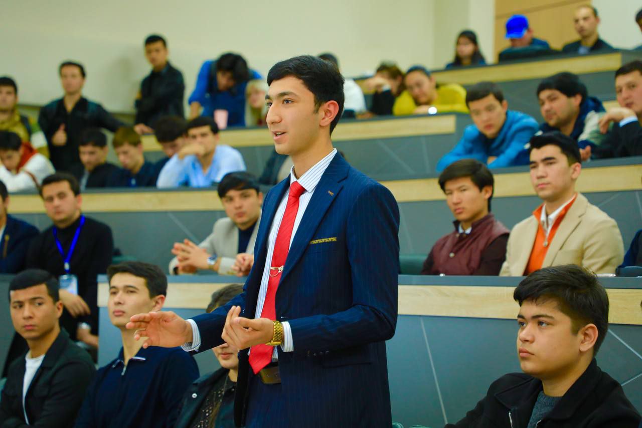 Toshkent arxitektura-qurilish universitetida  Germaniya Akademik Almashinuvi Xizmati (DAAD) lekotri Johanna Maier bilan talabalar uchrashuvi bo'lib o'tdi