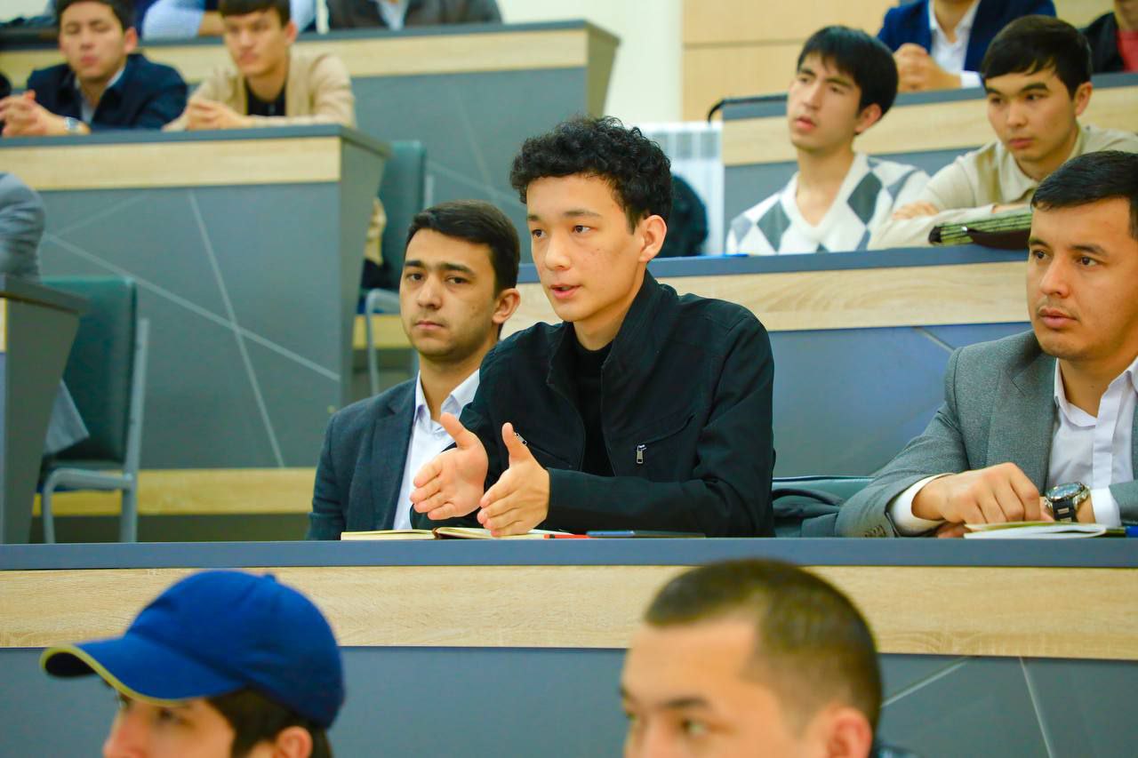 Toshkent arxitektura-qurilish universitetida  Germaniya Akademik Almashinuvi Xizmati (DAAD) lekotri Johanna Maier bilan talabalar uchrashuvi bo'lib o'tdi
