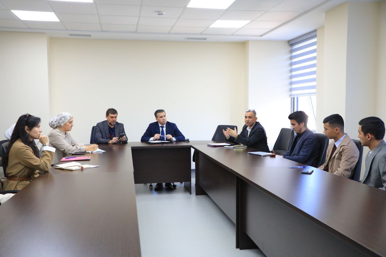 Toshkent arxitektura-qurilish universiteti rektori iqtidorli talabalar bilan uchrashuv o'tkazdi