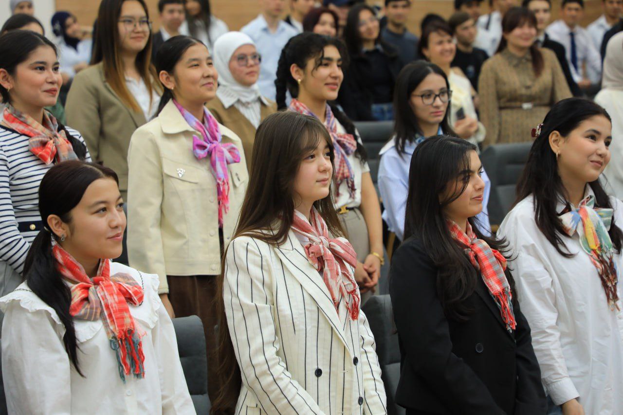 Toshkent arxitektura-qurilish universiteti Xotin-qizlar kengashi tomonidan “Olima ayollar” va “Lider yoshlar” mavzusida davra suhbati tashkil etildi