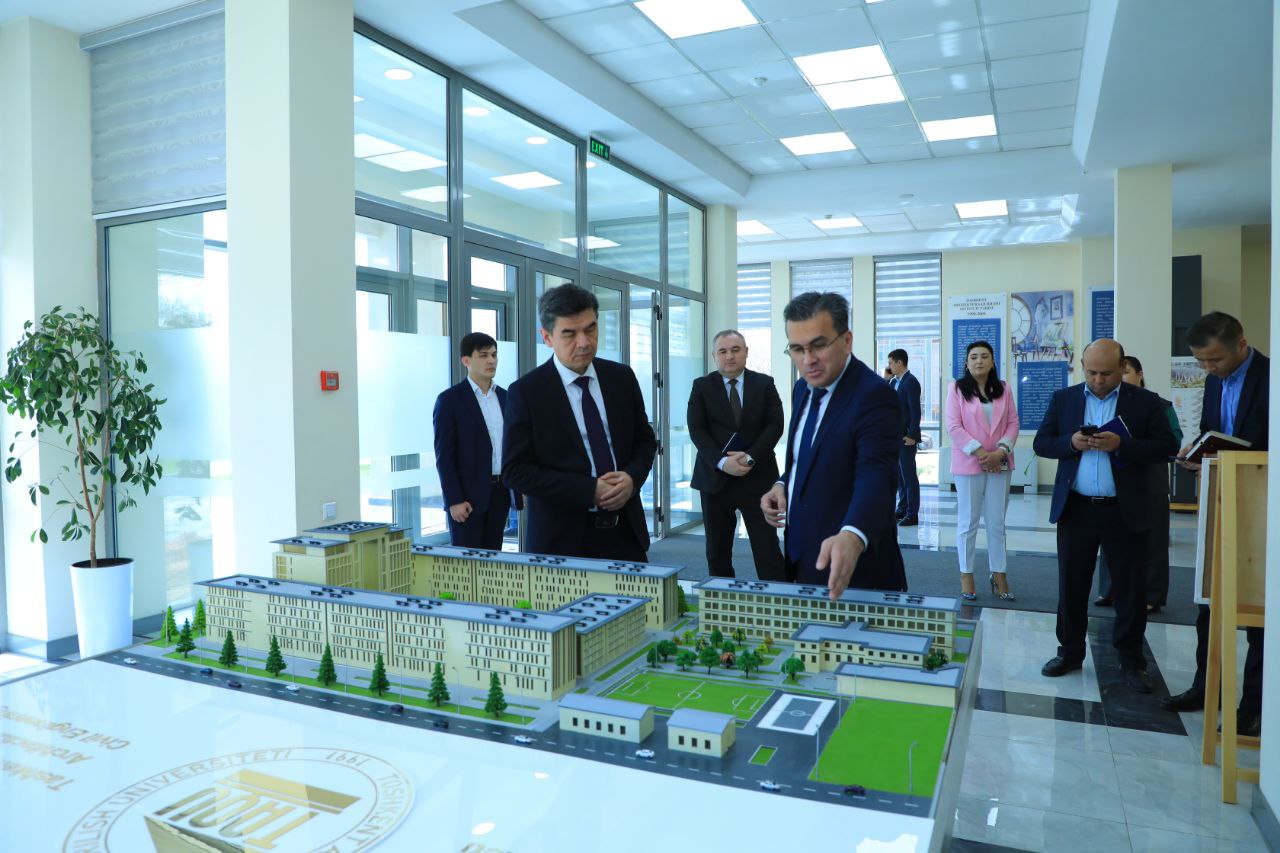 Innovatsion rivojlanish agentligi direktori Toshkent arxitektura-qurilish niversitetiga tashrif buyurdi
