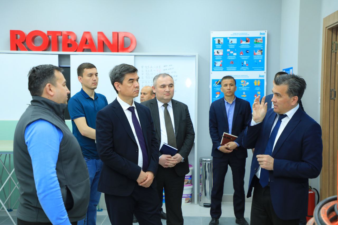 Innovatsion rivojlanish agentligi direktori Toshkent arxitektura-qurilish niversitetiga tashrif buyurdi