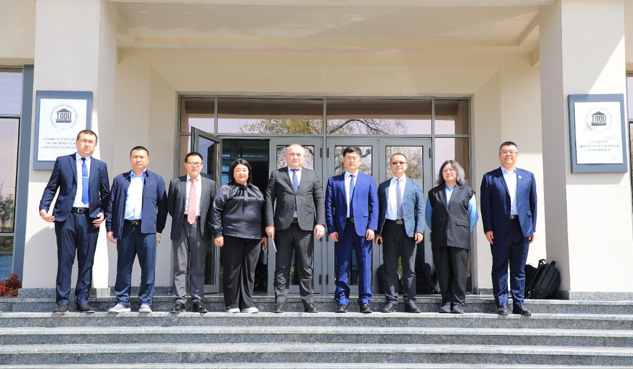 Toshkent arxitektura-qurilish universitetiga Xitoy harbiy muhandislik sohasining vakillari tashrif buyurdi