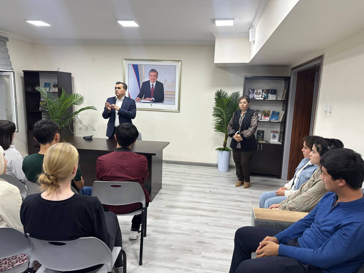 Rektor B. Tulaganov 1-sonli talabalar turar joyida bo‘ldi