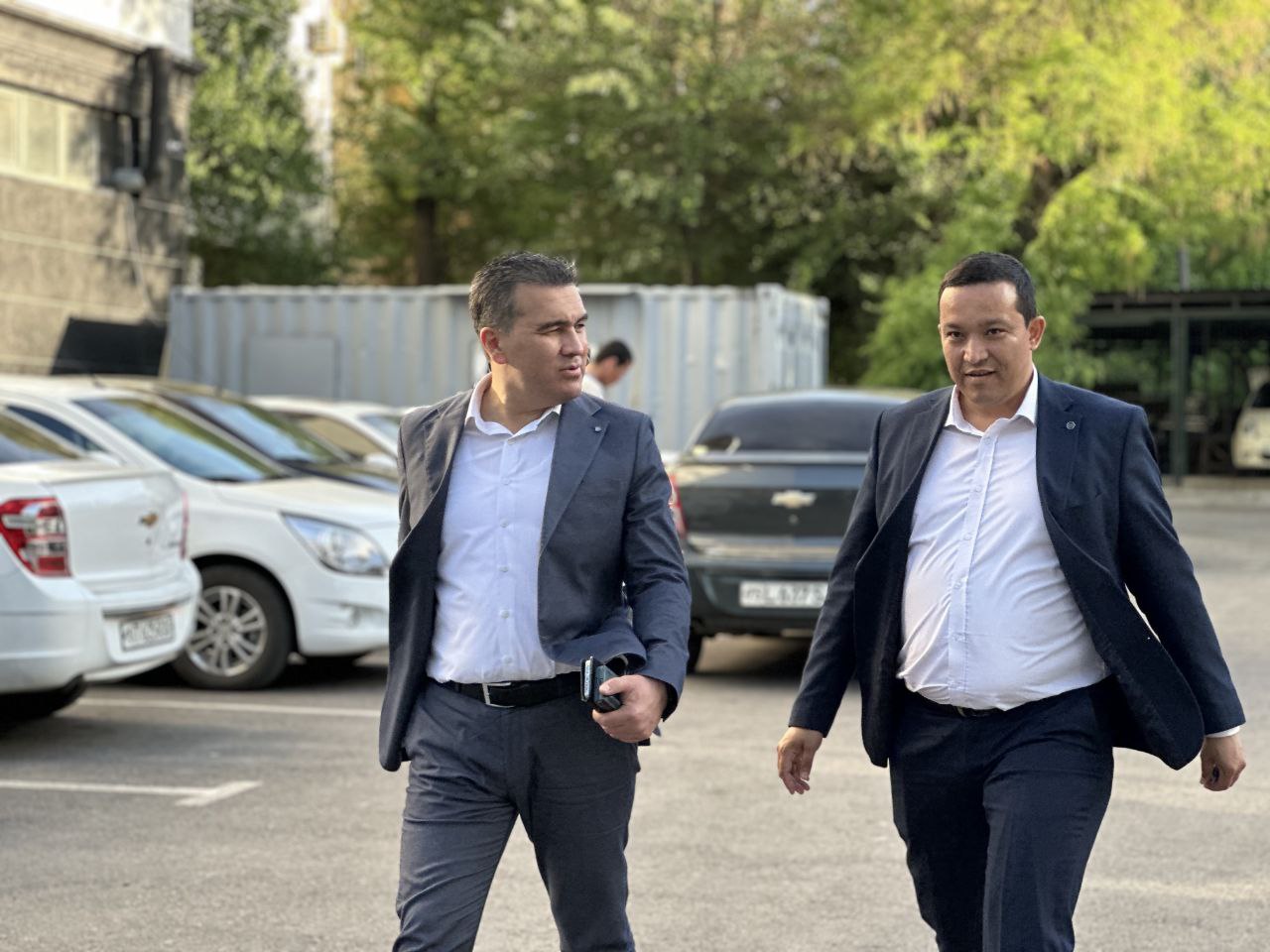 Toshkent arxitektura-qurilish universiteti rektori talabalar yashash sharoitlari bilan tanishdi