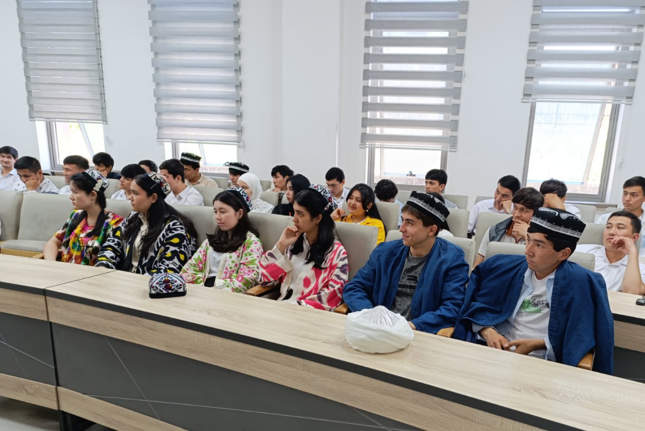 Toshkent arxitektura-qurilish universiteti "Qurilish" fakultetida talabalar va tyutorlar ishtirokida "Milliy tarix va milliy qadriyatlar" mavzusida davra suhbati oʻtkazildi