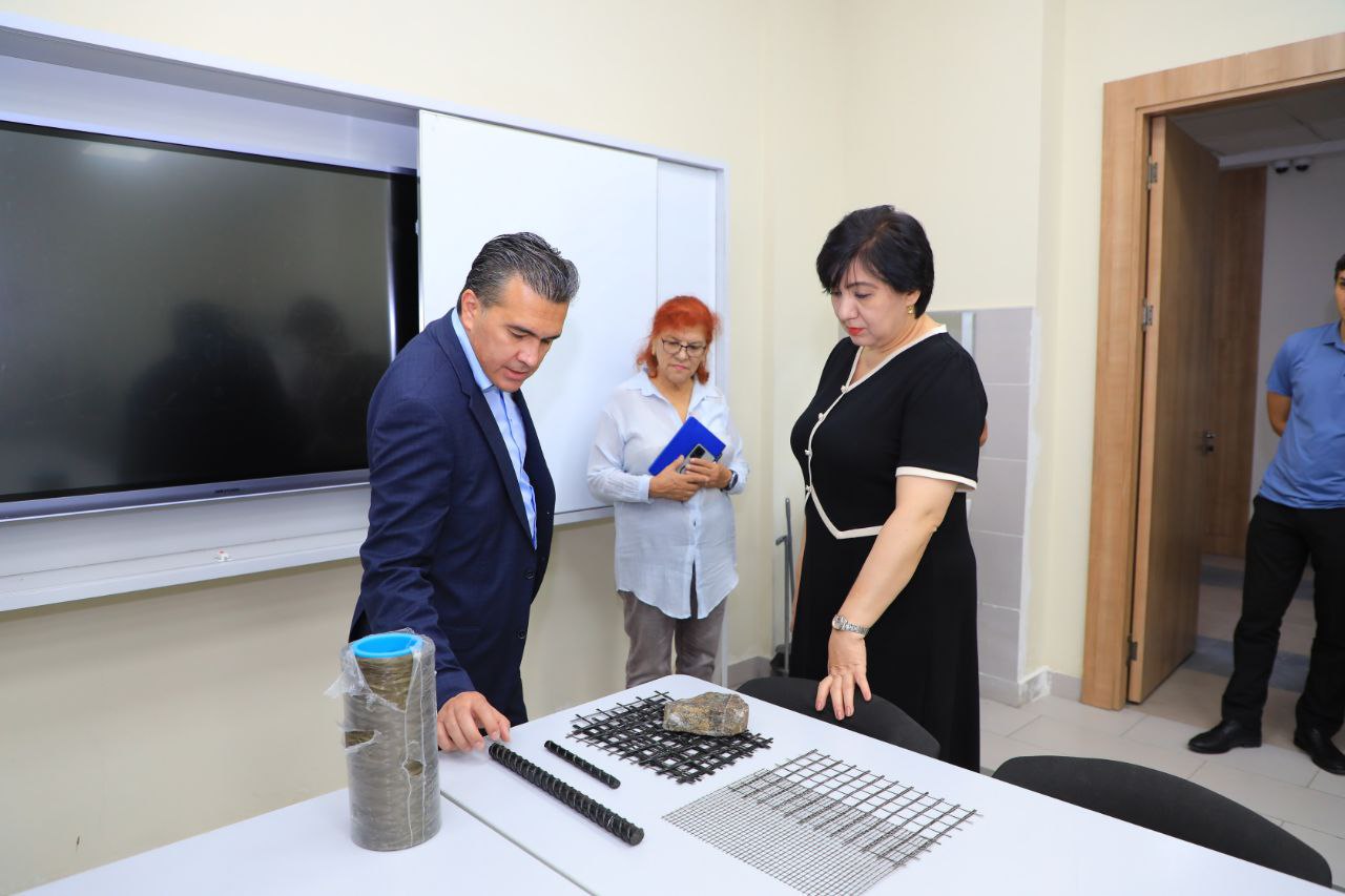 Toshkent arxitektura-qurilish universitetida Toshkent davlat sharqshunoslik universiteti rektorining tashrifi bo‘lib o‘tdi