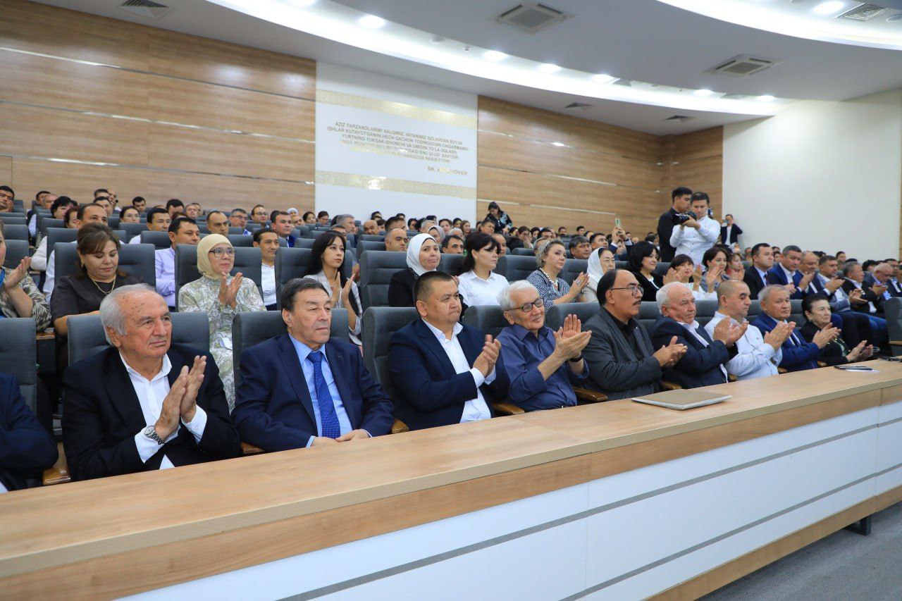 E'tibordasiz, e'tirofdasiz - aziz Ustozlar!