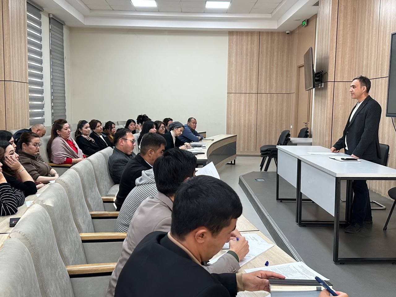 Toshkent arxitektura-qurilish universiteti tyutorlari ishtirokida profilaktik tadbir o‘tkazildi