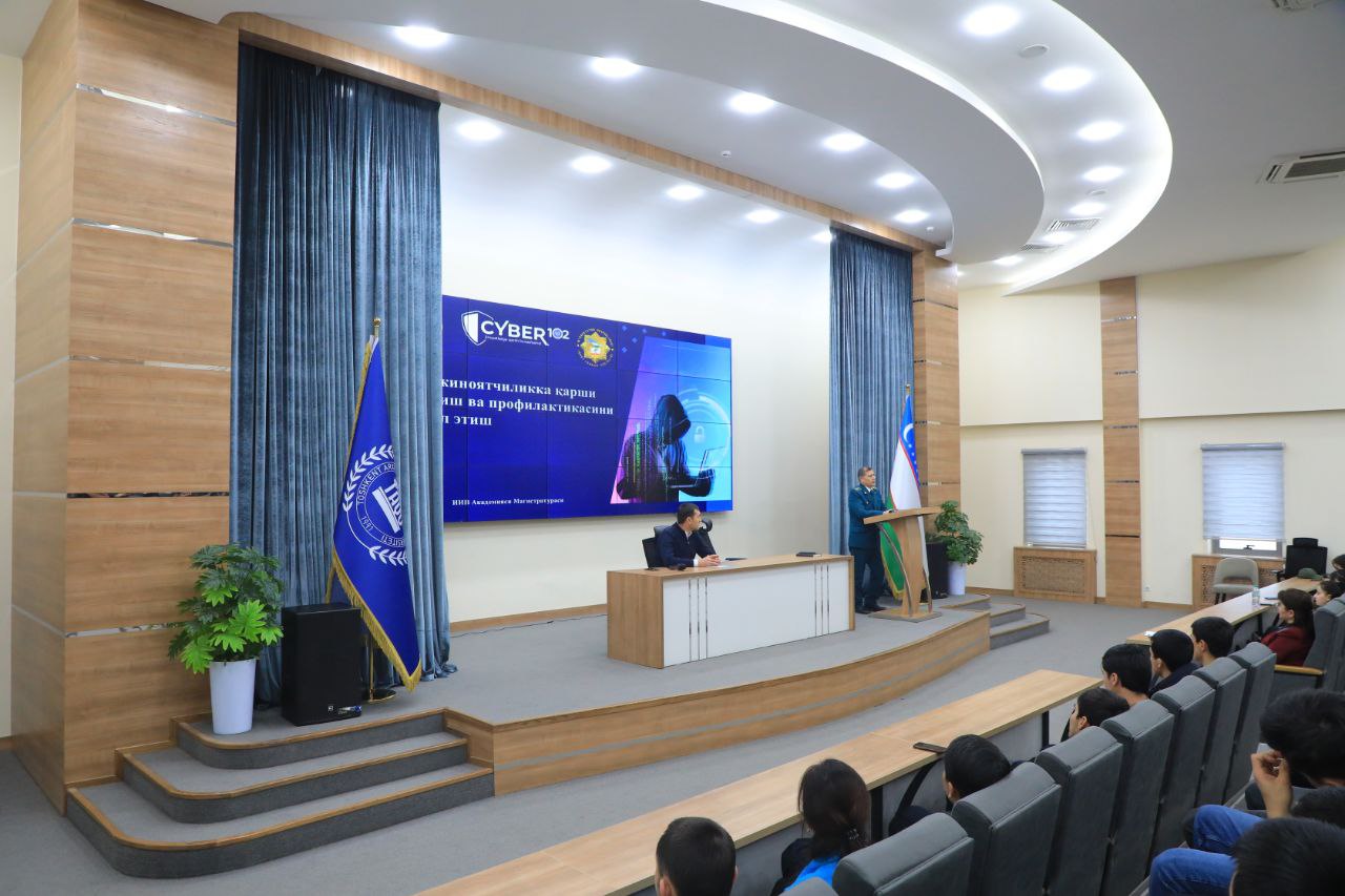 Toshkent arxitektura-qurilish universiteti talaba-yoshlar o‘rtasida kiberjinoyatchilikka qarshi kurashish profilaktik davra suhbati tashkil etildi
